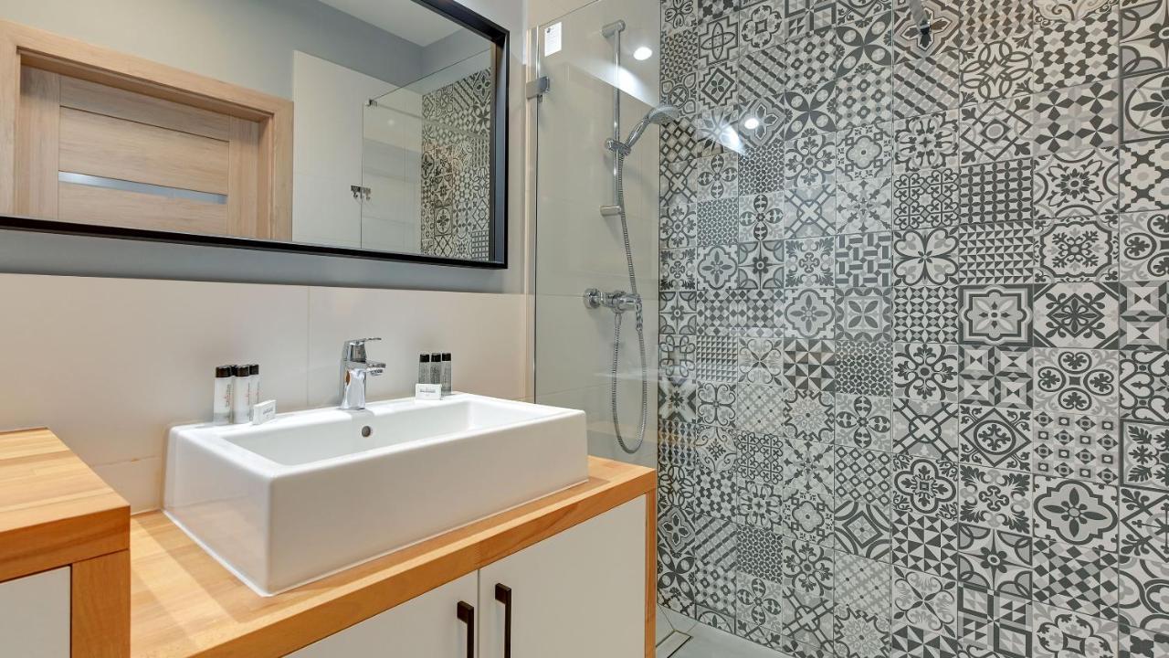 Dom & House - Apartments Nowa Motlawa Гданск Екстериор снимка