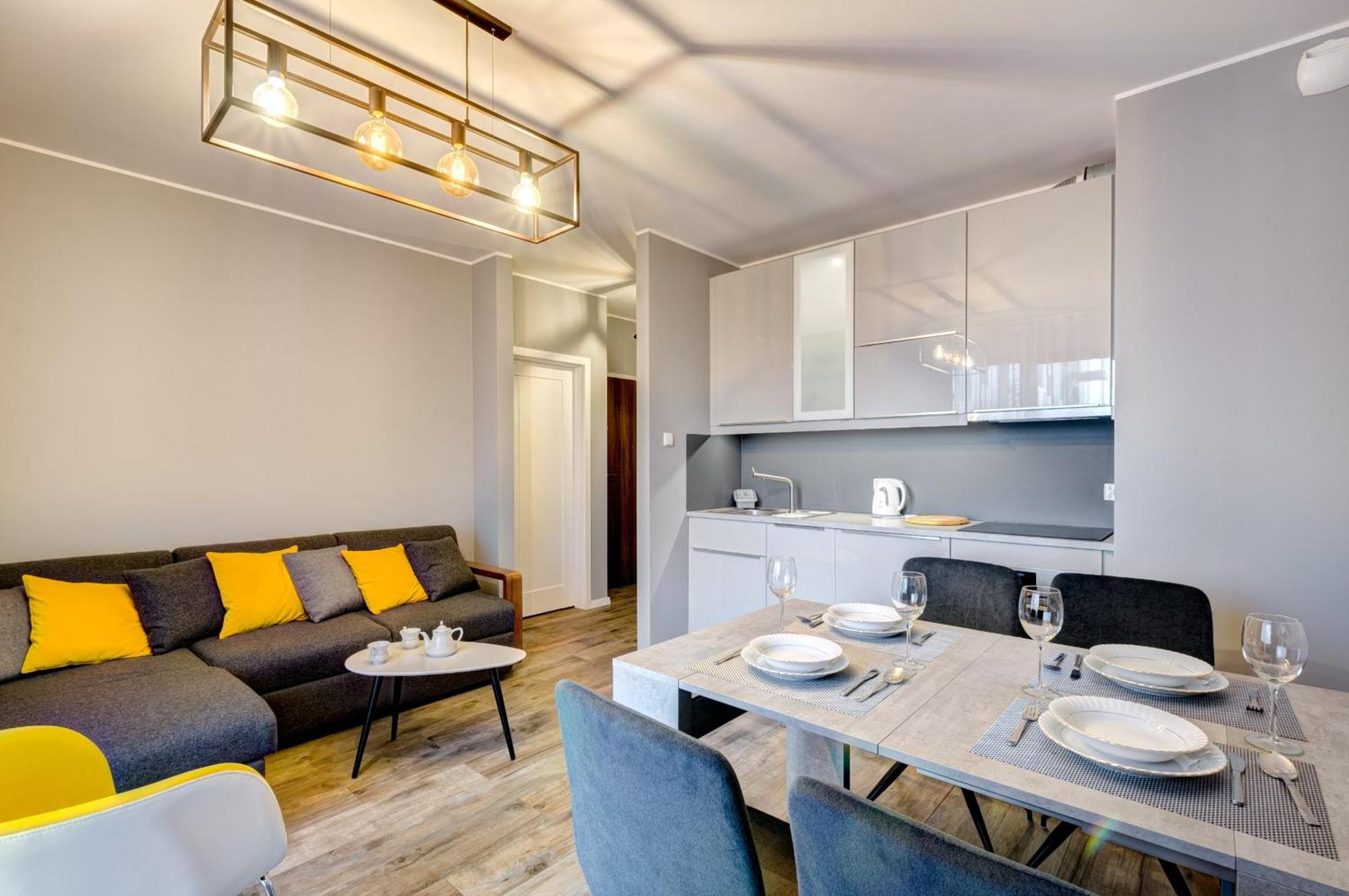 Dom & House - Apartments Nowa Motlawa Гданск Екстериор снимка