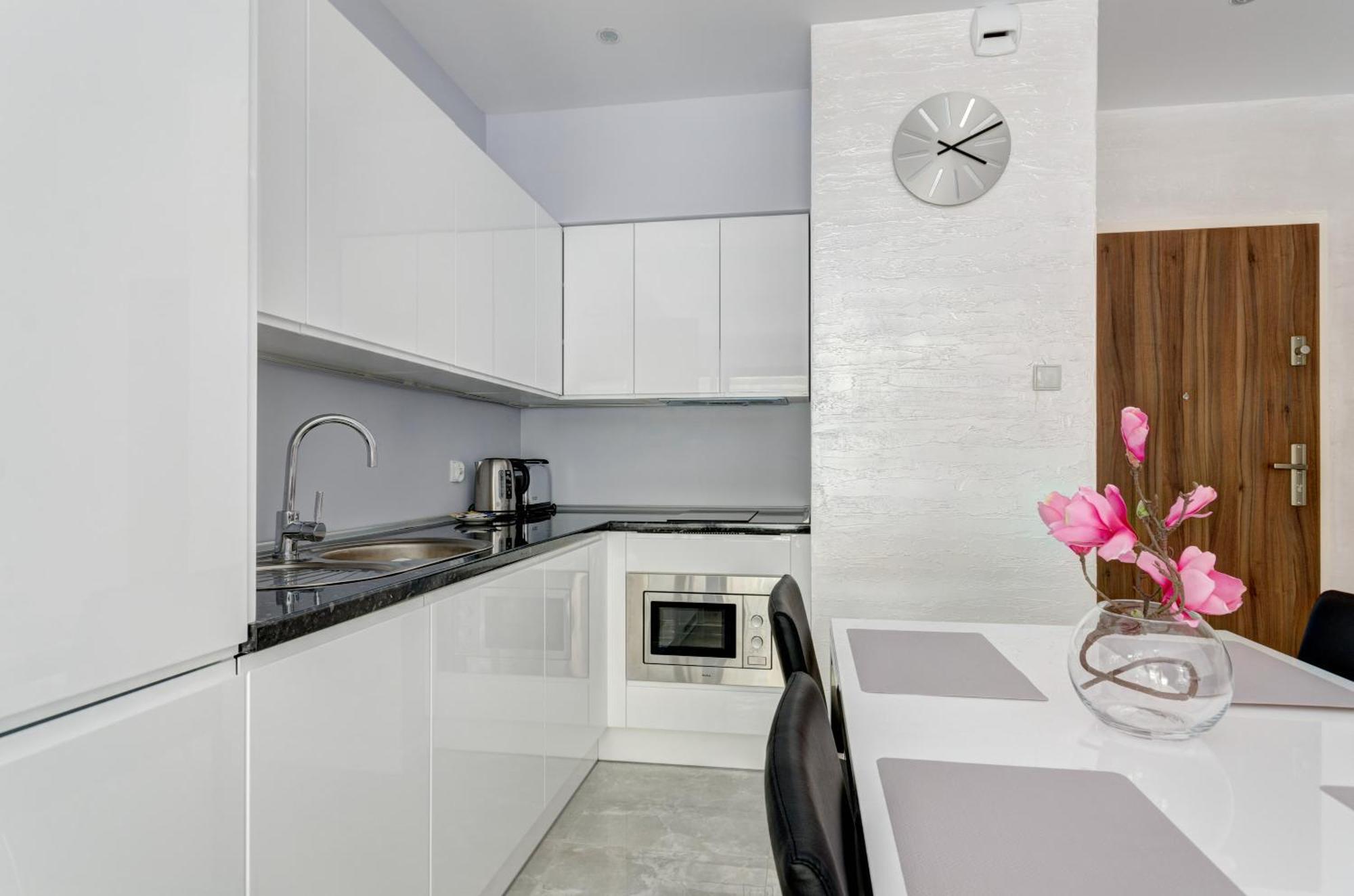 Dom & House - Apartments Nowa Motlawa Гданск Екстериор снимка