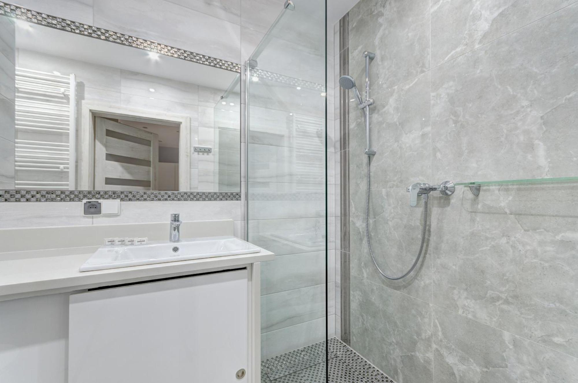 Dom & House - Apartments Nowa Motlawa Гданск Екстериор снимка
